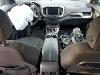 2019 GMC Terrain SLE z VIN 3GKALTEV0KL360784, wystawiony jako Copart lot #54321905 z przebiegiem 96 056 mil mil oraz Szkoda całkowita • Salvage title. Historia ofert i sprzedaży dostępna na DreamBid. Obrazek 8.