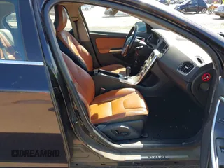 2011 Volvo S60 z VIN YV1902FH4B2005400, wystawiony jako IAAI lot #41858710 z przebiegiem 164 408 mil mil oraz . Historia ofert i sprzedaży dostępna na DreamBid. Obrazek 5.