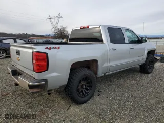 2018 Chevrolet Silverado 1500 LT with VIN 3GCUKREC5JG330751, listed as a Copart auction lot 44827505 with 120,151 mi miles and Salvage Title. Bid and sale history available at carsss.com. Image 3.