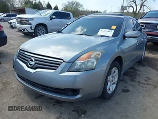 2008 Nissan Altima SL with VIN 1N4AL21E48N403243, listed as a IAAI auction lot 41899463 with 21,656 mi miles and . Bid and sale history available at carsss.com. Image 17.