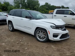 2022 Jeep Grand Cherokee Summit Reserve with VIN 1C4RJHEG6N8610843, listed as a Copart auction lot 63500415 with 77,436 mi miles and Clean title. Bid and sale history available at DreamBid. Image 4.