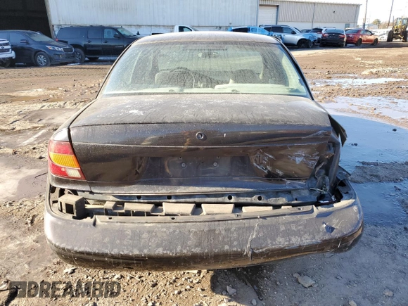 2000 Saturn SL with VIN 1G8ZH5283YZ169267, listed as a Copart auction lot 42626335 with 131,556 mi miles and Salvage Title. Bid and sale history available at carsss.com. Image 6.