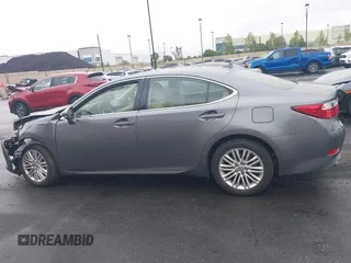 2013 Lexus ES 250 с VIN JTHBK1GG6D2020726, выставлен на аукционе IAAI как лот 42191866 с пробегом 85 180 миль миль и . История ставок и продаж доступна на DreamBid. Изображение 15.