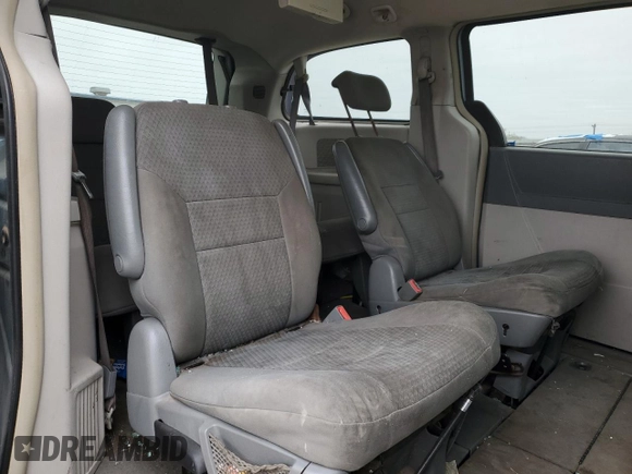 2010 Chrysler Town & Country Touring with VIN 2A4RR5D10AR285085, listed as a Copart auction lot 46134965 with 295,888 mi miles and Salvage Title. Bid and sale history available at carsss.com. Image 11.