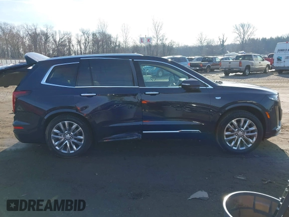 2024 Cadillac XT6 AWD Premium Luxury with VIN 1GYKPDRS2RZ737851, listed as a IAAI auction lot 41155253 with 7,988 mi miles. Bid and sale history available at carsss.com. Image 13.
