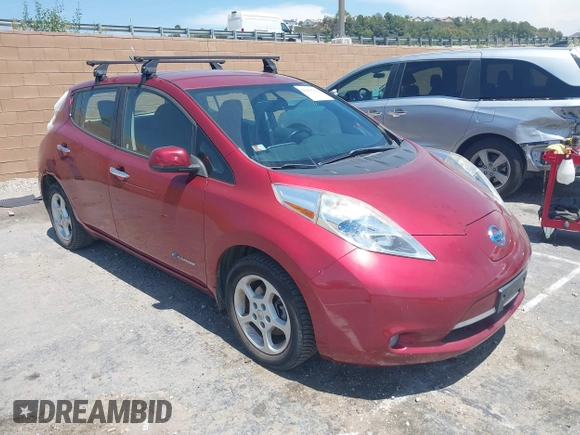2013 Nissan LEAF SL with VIN 1N4AZ0CP3DC403872, listed as a IAAI auction lot 41669356 with 65,955 mi miles. Bid and sale history available at carsss.com. Image 1.