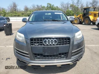2014 Audi Q7 Premium with VIN WA1CGAFE7ED013193, listed as a Copart auction lot 63243705 with 129,127 mi miles and Clean title. Bid and sale history available at DreamBid. Image 5.