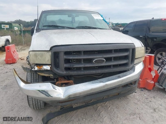 2003 Ford Super Duty F-250 XL with VIN 1FTNF21L13EB84283, listed as a IAAI auction lot 41287201 with 192,407 mi miles. Bid and sale history available at carsss.com. Image 17.