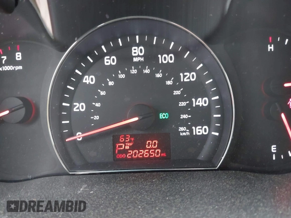 2015 Kia Sorento LX with VIN 5XYKT4A73FG593195, listed as a IAAI auction lot 42088661 with 202,650 mi miles. Bid and sale history available at carsss.com. Image 7.
