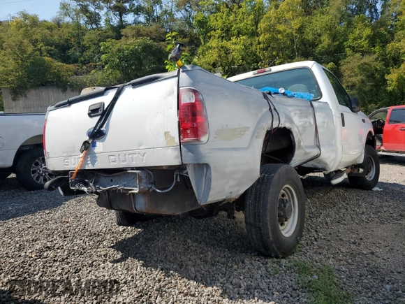 1999 Ford F-350 with VIN 1FDSF35L6XEA33184, listed as a Copart auction lot 69857024 with 100,545 mi miles and Salvage title. Bid and sale history available at DreamBid. Image 3.