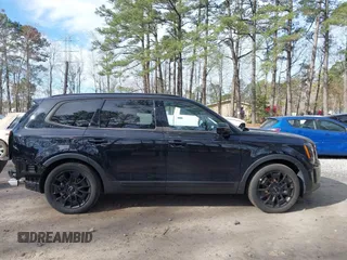2022 Kia Telluride SX z VIN 5XYP5DHC7NG296481, wystawiony jako IAAI lot #41759359 z przebiegiem 46 857 mil mil oraz . Historia ofert i sprzedaży dostępna na DreamBid. Obrazek 14.