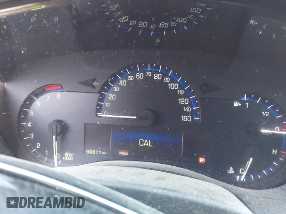 2013 Cadillac ATS Performance z VIN 1G6AC5S30D0128358, wystawiony jako IAAI lot #41745457 z przebiegiem 99 977 mil mil oraz . Historia ofert i sprzedaży dostępna na DreamBid. Obrazek 7.