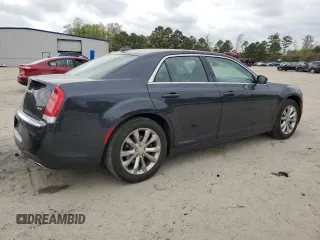 2019 Chrysler 300 Touring with VIN 2C3CCARG9KH626739, listed as a Copart auction lot 51307705 with 144,710 mi miles and Salvage Title. Bid and sale history available at carsss.com. Image 3.