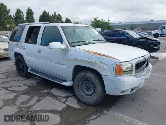 2000 Cadillac Escalade с VIN 1GYEK63R9YR180416, выставлен на аукционе IAAI как лот 42200278 с пробегом 145 848 миль миль и . История ставок и продаж доступна на DreamBid. Изображение 1.