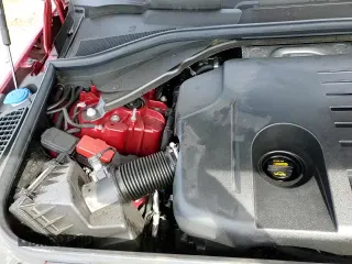 2025 Land Rover Range Rover Sport SE with VIN SAL1P9EU7SA453750, listed as a Copart auction lot 71825115 with 11,825 mi miles and Clean title. Bid and sale history available at DreamBid. Image 15.