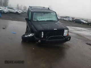 2008 Jeep Commander Limited z VIN 1J8HG58208C170976, wystawiony jako Copart lot #84012044 z przebiegiem Nie podano mil oraz Szkoda całkowita • Salvage title. Historia ofert i sprzedaży dostępna na DreamBid. Obrazek 11.