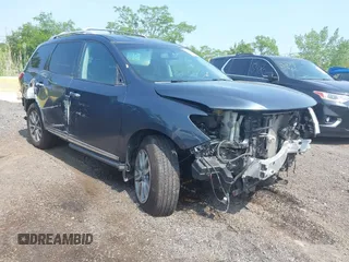 2014 Nissan Pathfinder S with VIN 5N1AR2MM0EC683354, listed as a IAAI auction lot 42413348 with 95,089 mi miles and . Bid and sale history available at DreamBid. Image 1.