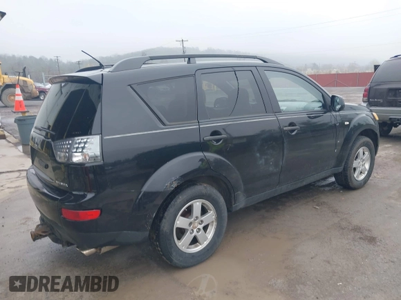 2007 Mitsubishi Outlander LS z VIN JA4MT31X37Z011404, wystawiony jako IAAI lot #42002468 z przebiegiem 154 798 mil mil oraz . Historia ofert i sprzedaży dostępna na DreamBid. Obrazek 4.