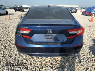 2020 Honda Accord EX-L with VIN 1HGCV1F52LA097533, listed as a Copart auction lot 52372595 with 62,794 mi miles and Salvage title. Bid and sale history available at DreamBid. Image 6.