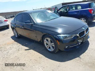 2016 BMW 3 Series 328i z VIN WBA8E9G58GNT82668, wystawiony jako IAAI lot #42349474 z przebiegiem 211 002 mil mil oraz . Historia ofert i sprzedaży dostępna na DreamBid. Obrazek 1.