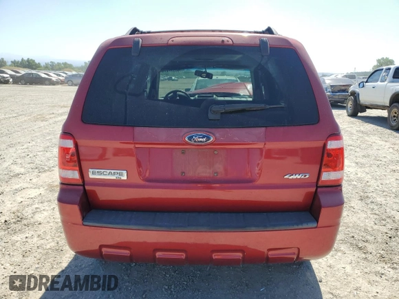 2008 Ford Escape XLT z VIN 1FMCU931X8KC63568, wystawiony jako Copart lot #60337275 z przebiegiem 168 565 mil mil oraz Szkoda całkowita • Salvage title. Historia ofert i sprzedaży dostępna na DreamBid. Obrazek 6.
