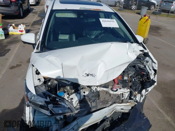 2018 Honda Fit EX-L with VIN 3HGGK5H90JM727180, listed as a IAAI auction lot 41610155 with 180,020 mi miles. Bid and sale history available at carsss.com. Image 19.