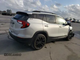 2022 GMC Terrain SLE z VIN 3GKALMEV9NL253730, wystawiony jako Copart lot #45146535 z przebiegiem Nie podano mil oraz Szkoda całkowita • Salvage title. Historia ofert i sprzedaży dostępna na DreamBid. Obrazek 3.