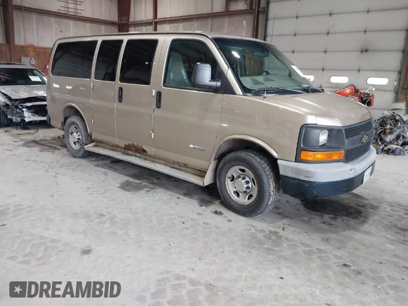 2005 Chevrolet Express Passenger with VIN 1GAHG35U651173253, listed as a IAAI auction lot 41966197 with 368,386 mi miles and . Bid and sale history available at DreamBid. Image 1.