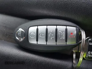 2022 Nissan Murano Platinum z VIN 5N1AZ2DS1NC125303, wystawiony jako IAAI lot #42099664 z przebiegiem 55 542 mil mil oraz . Historia ofert i sprzedaży dostępna na DreamBid. Obrazek 11.