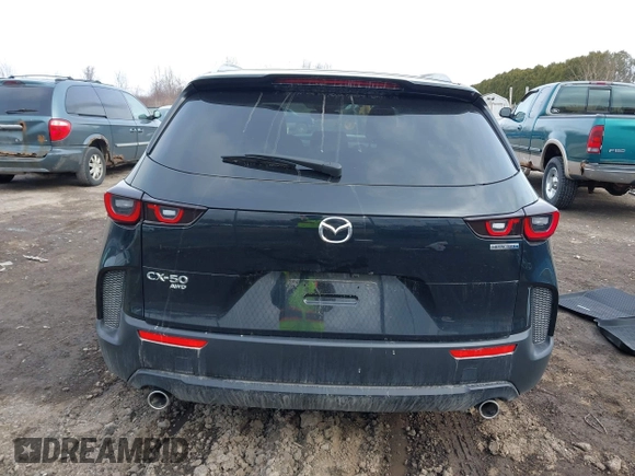 2024 Mazda CX-50 2.5 S Preferred Package with VIN 7MMVABBM0RN244794, listed as a IAAI auction lot 41848993 with 8,392 mi miles. Bid and sale history available at carsss.com. Image 17.