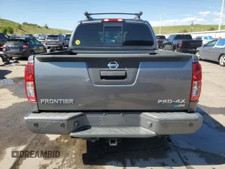 2019 Nissan Frontier SV z VIN 1N6DD0EV7KN790135, wystawiony jako Copart lot #60435615 z przebiegiem 74 395 mil mil oraz Szkoda całkowita • Salvage title. Historia ofert i sprzedaży dostępna na DreamBid. Obrazek 6.