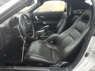 2003 Toyota MR2 z VIN JTDFR320330056176, wystawiony jako Copart lot #74517284 z przebiegiem 112 349 mil mil oraz Szkody całkowita. Historia ofert i sprzedaży dostępna na DreamBid. Obrazek 7.