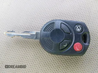 2012 Ford Escape Limited с VIN 1FMCU9E75CKA83344, выставлен на аукционе IAAI как лот 42679815 с пробегом 202 964 миль миль и . История ставок и продаж доступна на DreamBid. Изображение 11.