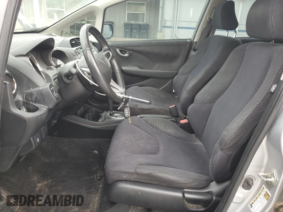 2012 Honda Fit Sport с VIN JHMGE8H56CC020916, выставлен на аукционе Copart как лот 57624975 с пробегом 133 827 миль миль и Списание • Salvage title. История ставок и продаж доступна на DreamBid. Изображение 7.