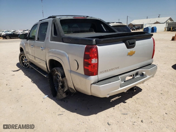 2012 Chevrolet Avalanche LT with VIN 3GNTKFE71CG210369, listed as a Copart auction lot 42892892 with 124,699 mi miles and Salvage Title. Bid and sale history available at carsss.com. Image 3.