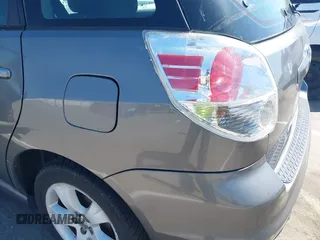 2006 Toyota Matrix STD z VIN 2T1KR30E06C580019, wystawiony jako IAAI lot #42745079 z przebiegiem 224 431 mil mil oraz . Historia ofert i sprzedaży dostępna na DreamBid. Obrazek 17.