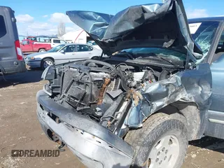 2006 Chevrolet Silverado 1500 LT2 with VIN 1GCEK19B16Z216311, listed as a IAAI auction lot 41722003 with 1 mi miles. Bid and sale history available at carsss.com. Image 6.