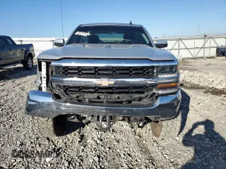 2018 Chevrolet Silverado 1500 LT with VIN 1GCUKREC5JF152017, listed as a Copart auction lot 85677374 with 91,289 mi miles and Salvage Title. Bid and sale history available at DreamBid. Image 5.