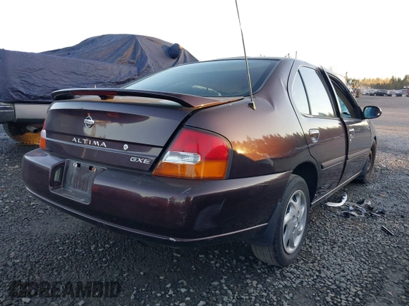 1999 Nissan Altima XE with VIN 1N4DL01D7XC147120, listed as a IAAI auction lot 41467346 with Not Provided miles and . Bid and sale history available at carsss.com. Image 4.