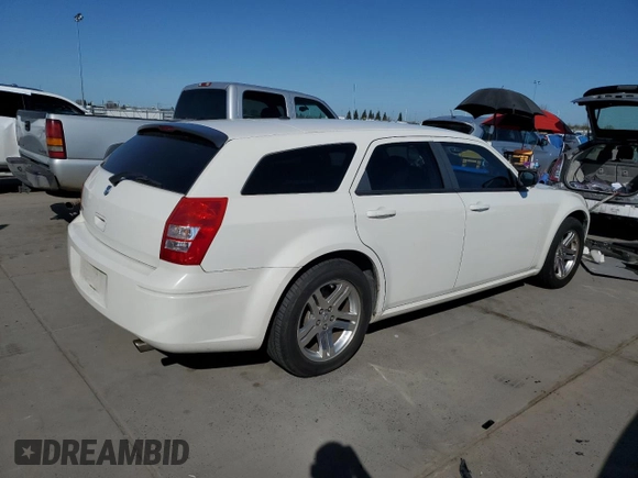 2007 Dodge Magnum with VIN 2D4FV47T47H643463, listed as a Copart auction lot 48587295 with 174,068 mi miles and Clean Title. Bid and sale history available at carsss.com. Image 3.
