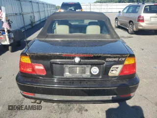 2004 BMW 3 Series 325Ci with VIN WBABW33404PL30710, listed as a Copart auction lot 70912584 with 164,976 mi miles and Clean Title. Bid and sale history available at carsss.com. Image 6.