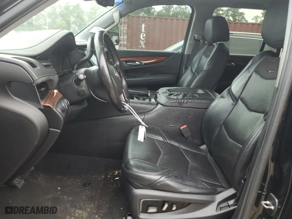 2015 Cadillac Escalade Luxury with VIN 1GYS4BKJ6FR181229, listed as a Copart auction lot 67563674 with 111,184 mi miles and Salvage Title. Bid and sale history available at carsss.com. Image 7.
