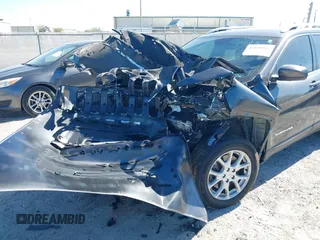2017 Jeep Cherokee Latitude with VIN 1C4PJLCB9HW585390, listed as a IAAI auction lot 41838566 with Not Provided miles and . Bid and sale history available at carsss.com. Image 6.