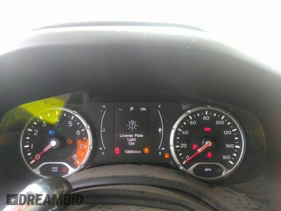 2017 Jeep Renegade Latitude with VIN ZACCJABB2HPF78086, listed as a IAAI auction lot 39977665 with 106,944 mi miles and . Bid and sale history available at DreamBid. Image 7.
