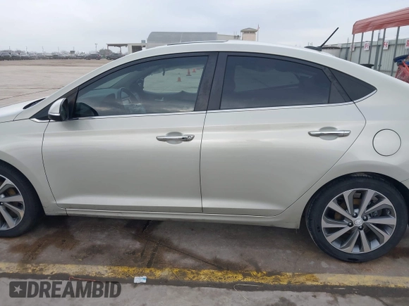 2019 Hyundai Accent Limited with VIN 3KPC34A3XKE046370, listed as a IAAI auction lot 41612539 with 71,270 mi miles. Bid and sale history available at carsss.com. Image 15.