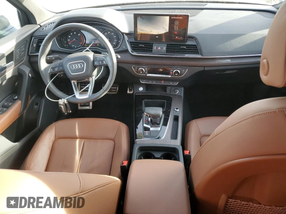 2024 Audi Q5 Premium with VIN WA1ABAFY3R2034186, listed as a Copart auction lot 49849865 with 8,850 mi miles and Salvage Title. Bid and sale history available at carsss.com. Image 8.