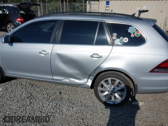 2012 Volkswagen Jetta TDI w/Sunroof z VIN 3VWPL7AJ0CM666005, wystawiony jako IAAI lot #42392373 z przebiegiem 103 855 mil mil oraz . Historia ofert i sprzedaży dostępna na DreamBid. Obrazek 6.