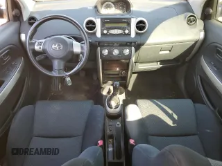 2006 Scion xA z VIN JTKKT624X60151853, wystawiony jako Copart lot #76144204 z przebiegiem 158 767 mil mil oraz Tytuł czysty. Historia ofert i sprzedaży dostępna na DreamBid. Obrazek 8.
