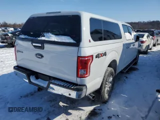 2017 Ford F-150 XL with VIN 1FTFW1EG5HKC90885, listed as a Copart auction lot 45663355 with 206,276 mi miles and Salvage Title. Bid and sale history available at carsss.com. Image 3.