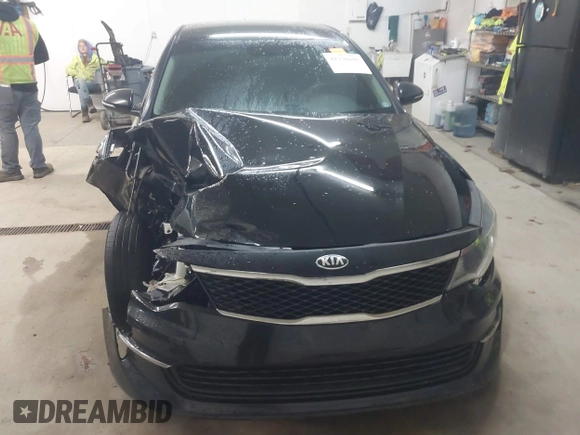 2017 Kia Optima LX with VIN 5XXGT4L3XHG152865, listed as a IAAI auction lot 41730165 with 150,877 mi miles. Bid and sale history available at carsss.com. Image 13.